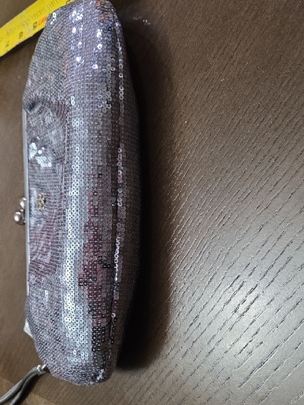 Coach Limited Edition Silver Sequin Kiss-Lock Wristlet Clutch With Hangtag - Picture 4 of 14